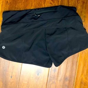 Size 6 Lululemon Speed Shorts
